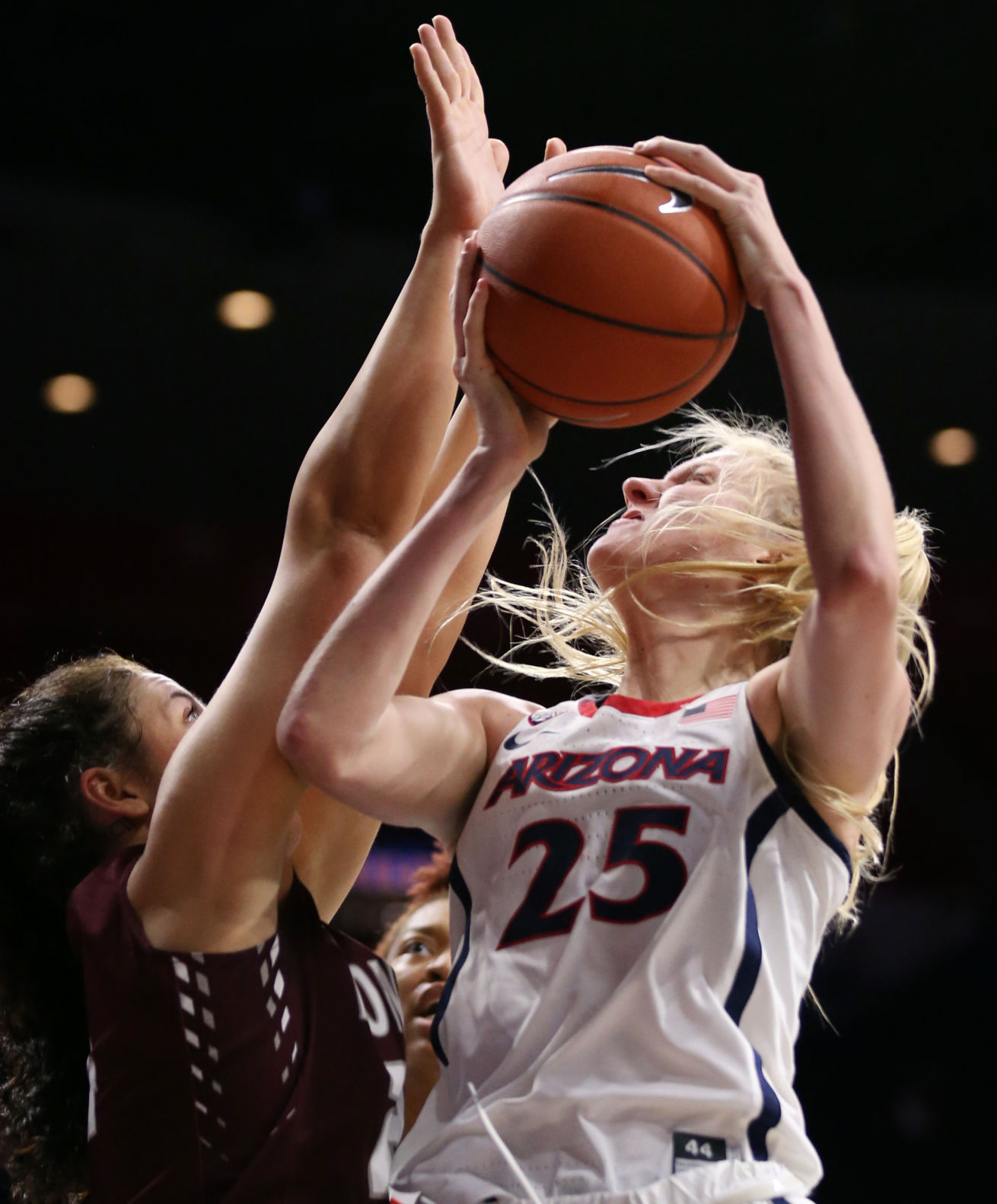 Arizona Wildcats 100, Montana Grizzlies 51